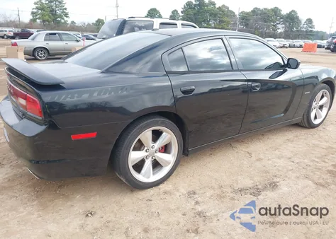 2013 Dodge Charger R/T z USA, uszkodzony, nr VIN 2C3CDXCT6DH725429